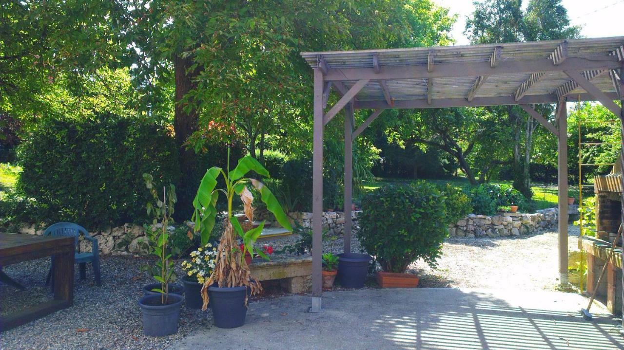 Au Garcin Bed & Breakfast La Romieu Exterior foto